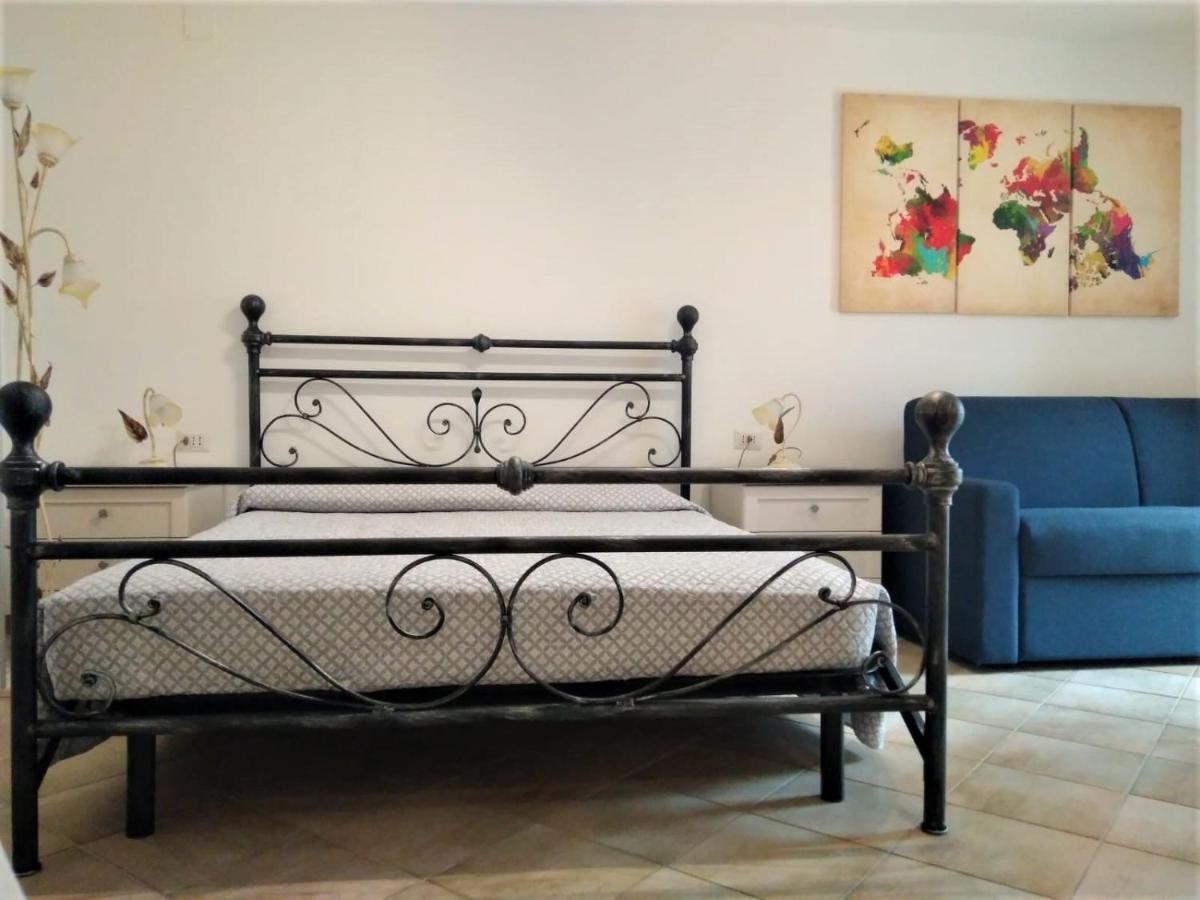 לינה וארוחת בוקר ריבה דל גארדה Marigold מראה חיצוני תמונה